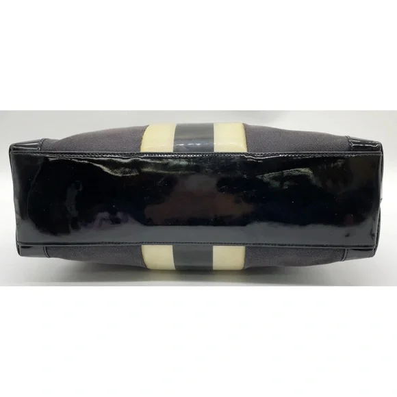 Gucci Black and Cream Structured Tote Bag - Picture 8 of 16